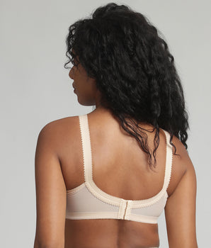 Non-wired bra in beige Cross Your Heart 556