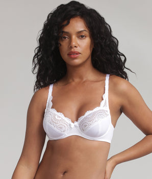 Full cup bra in white Flower Elegance Micro