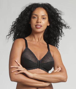 Non-wired front closure bra in black Ideal Posture