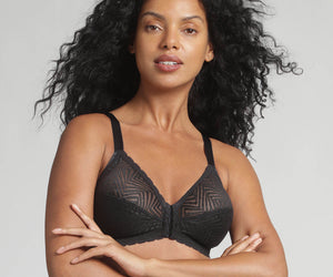 Non-wired front closure bra in black Ideal Posture