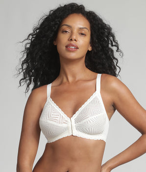 Non-wired front closure bra in ivory Ideal Posture