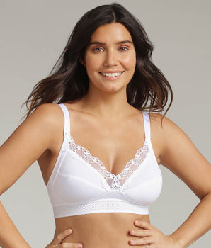 Non-wired bra in white Feel Good Support Cotton