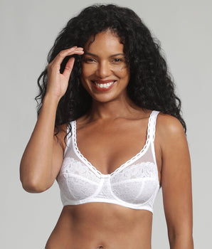 Underwired bra in white Recycled Classic Lace Support