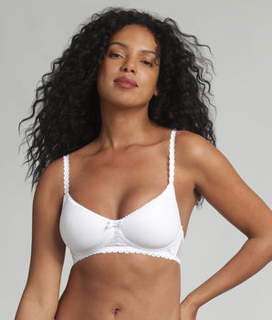 Non-wired bra in white Flower Elegance Recycled