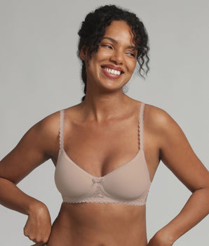 Non-wired bra in beige Flower Elegance Recycled