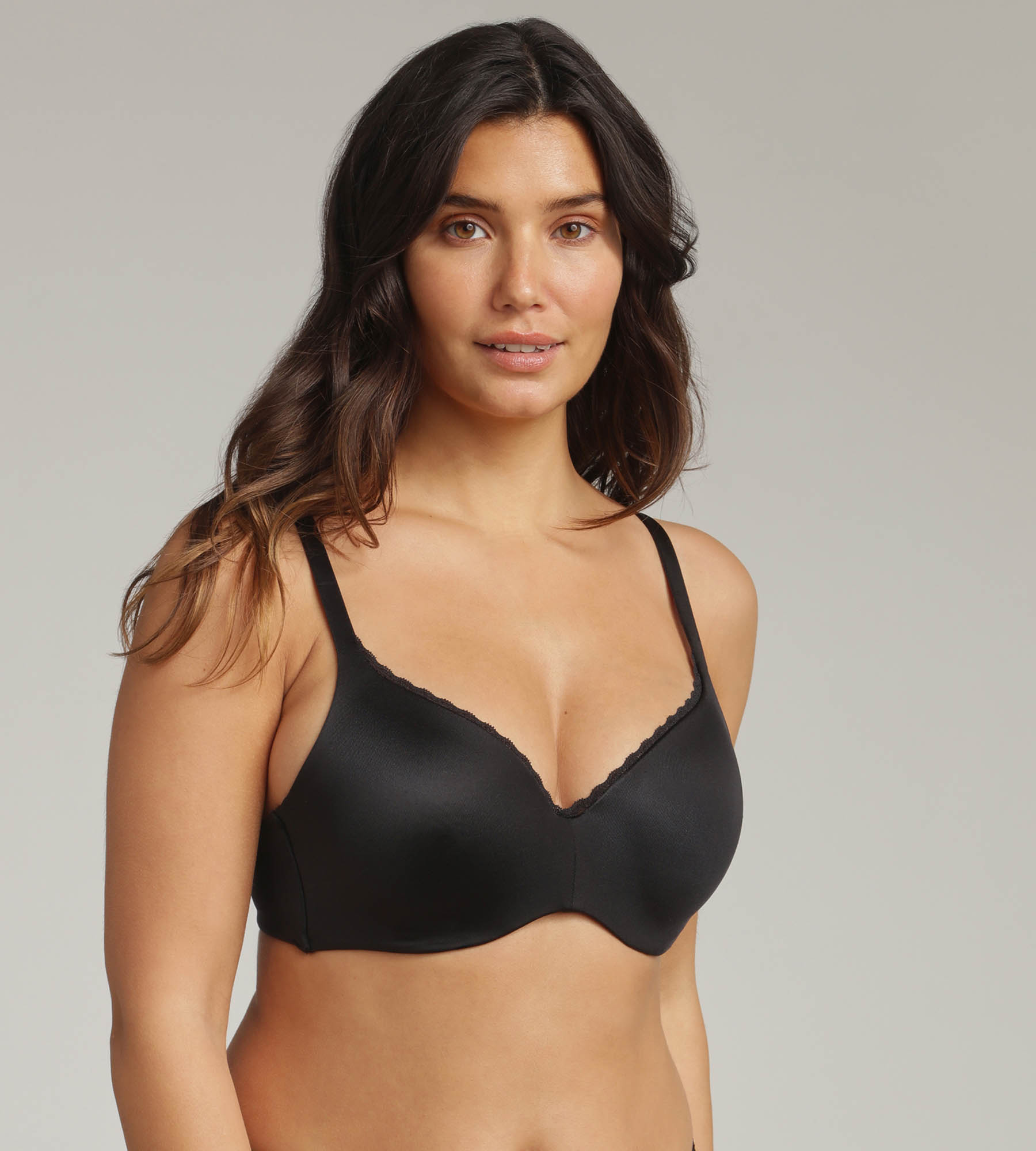 Full cup bra with removable underwires in black 24h Absolute Soft, , PLAYTEX