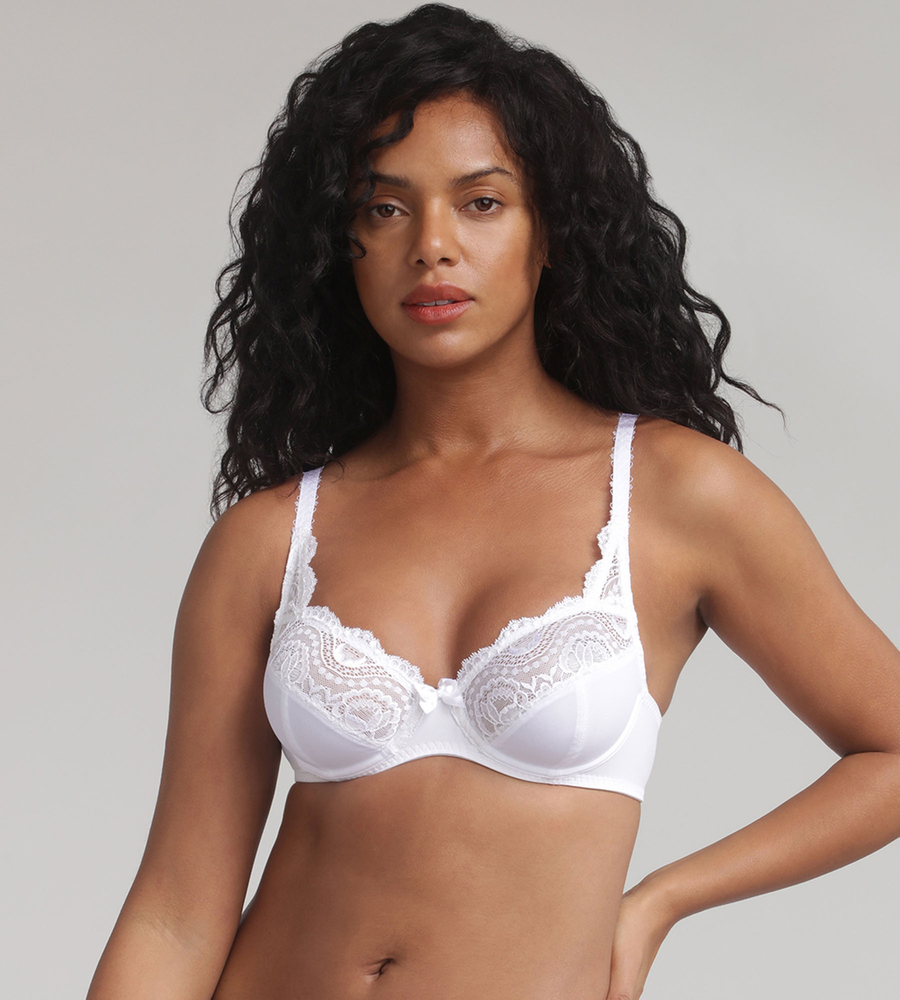 75 NBB Turkish decollete high quality white bra with removable