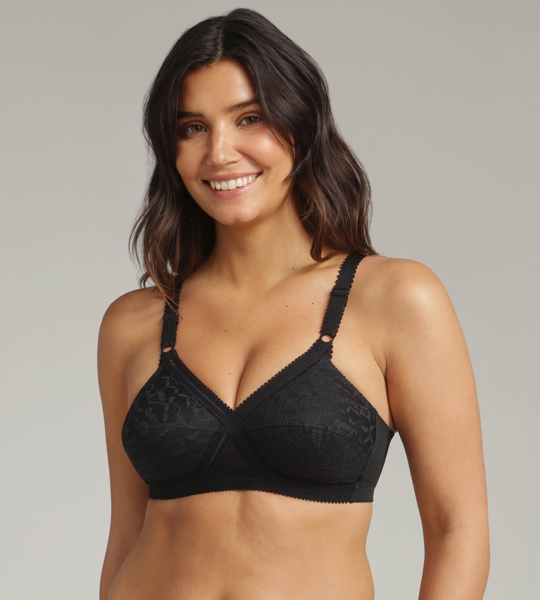 Non-wired bra in black Cross Your Heart 556, , PLAYTEX