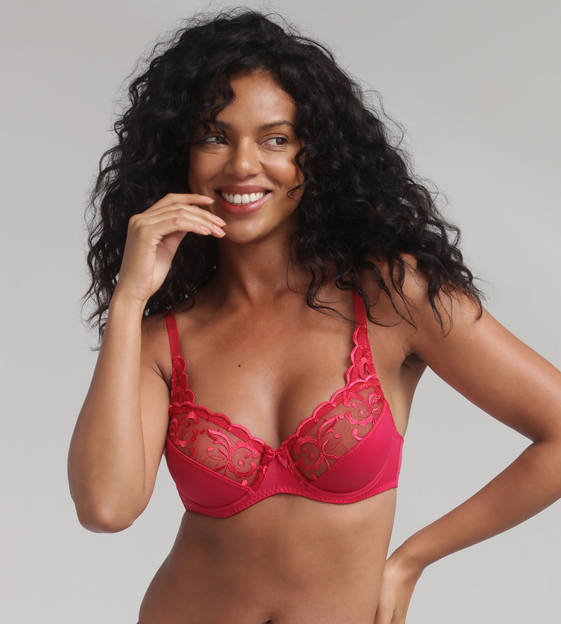 Playtex Invisible Elegance Underwired Bra – Classic Body Fit